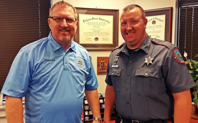 New Sheriff s Office chaplain to aid county deputies | Police and