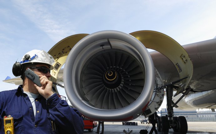 Top Aviation Maintenance Schools